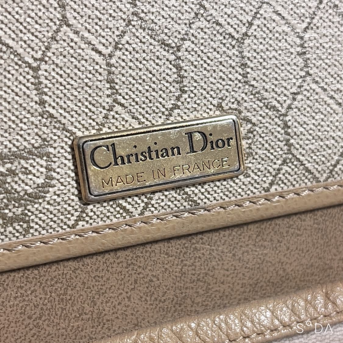 디올 빈티지 헥사곤 반달 크로스백 상품이미지5