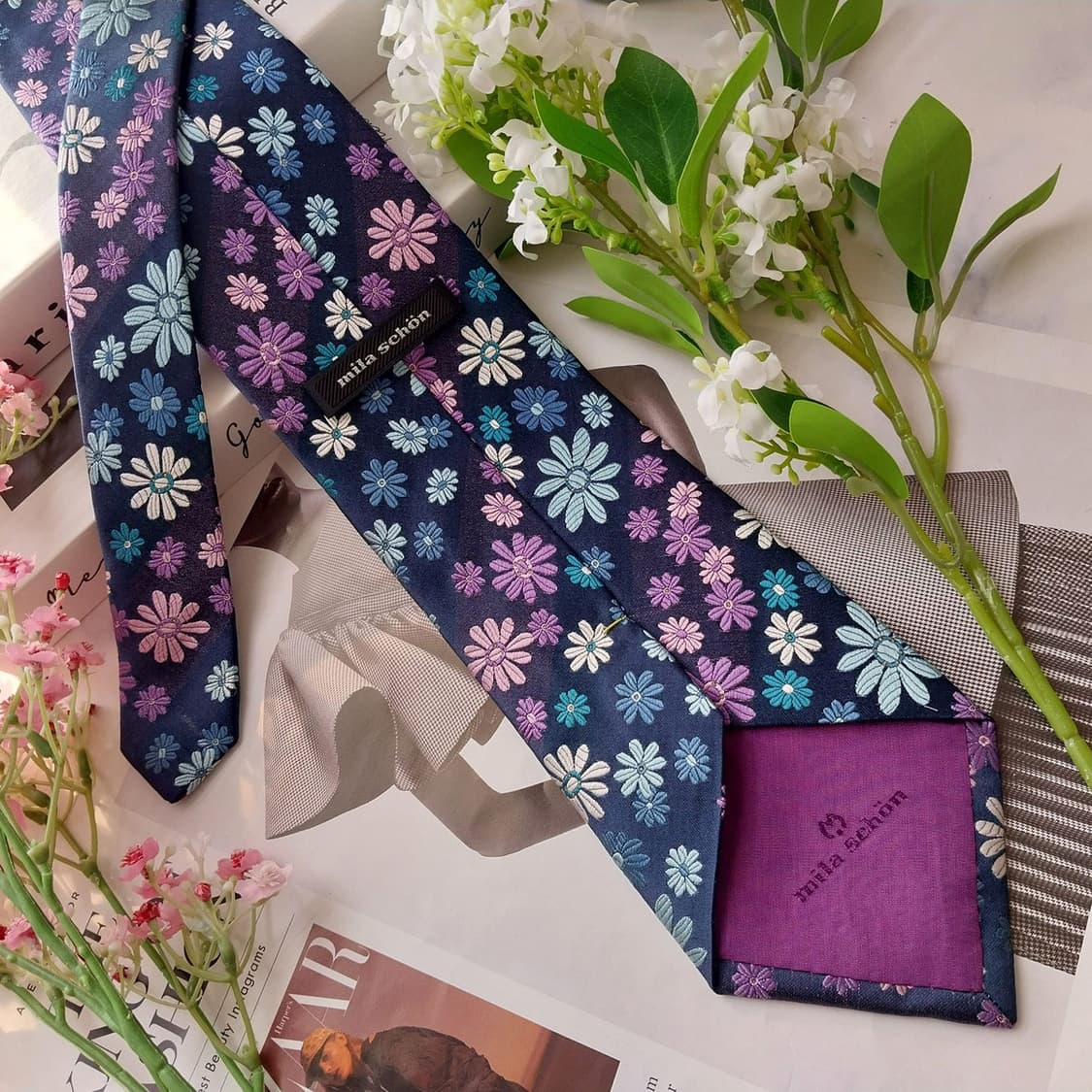 밀라숀 실크 네이비 플로럴 패턴 넥타이 9.7cm A+등급 K2114
 상품이미지6