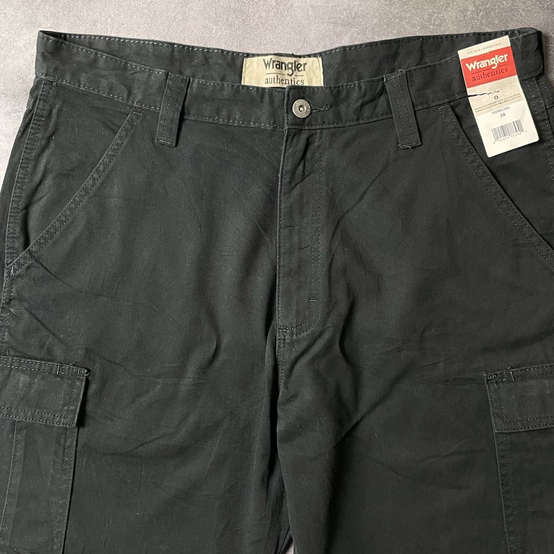 WRANGLER 데드스탁 랭글러 블랙 카고 하프 팬츠 A00746 상품이미지2