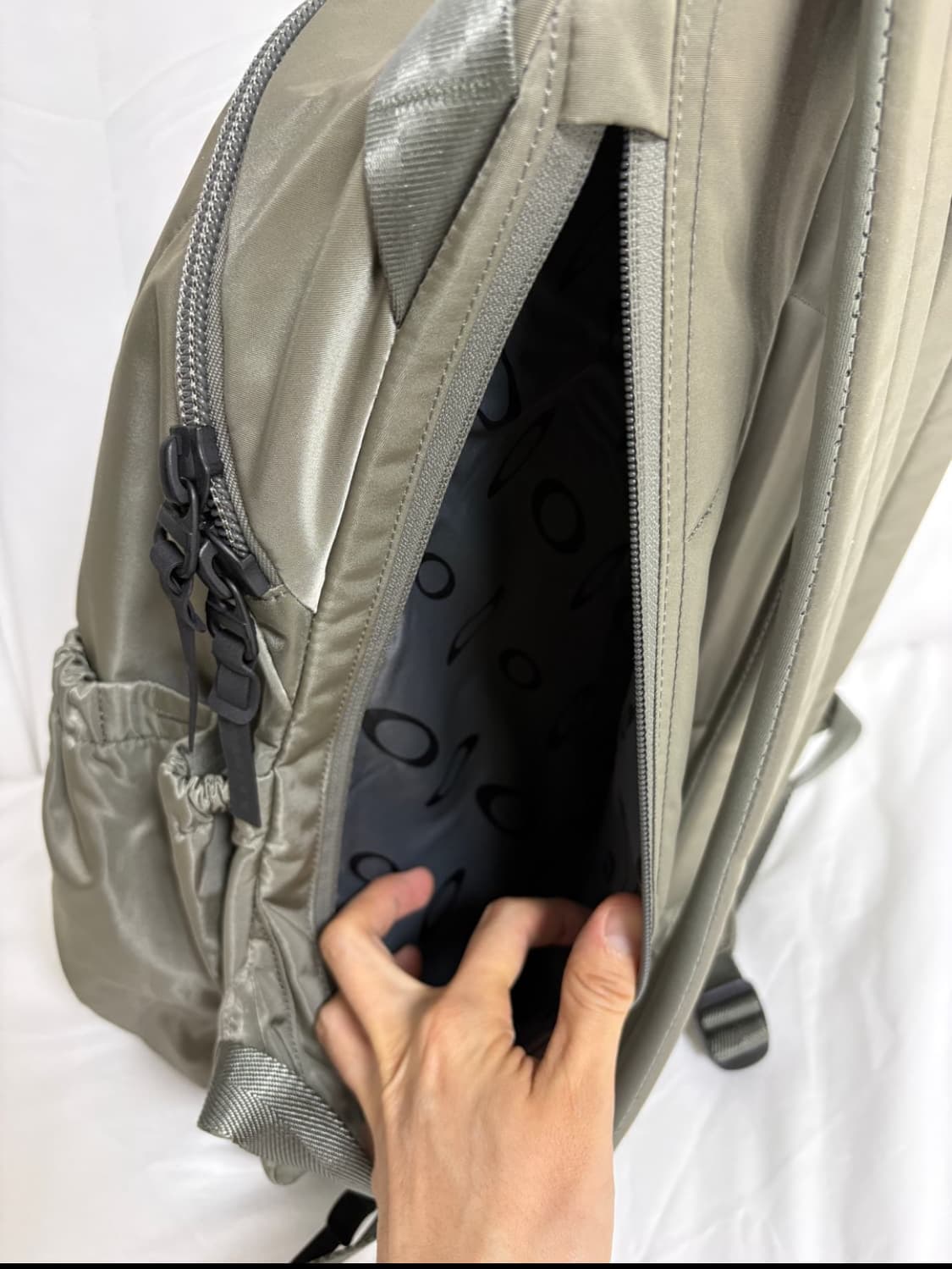 OAKLEYDAY BAG M9.0 F 필수 데이백 M9.0 상품이미지7