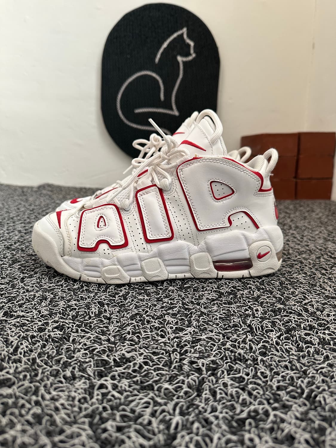 나이키 에어 모어 업템포 흰빨 245 상품이미지1