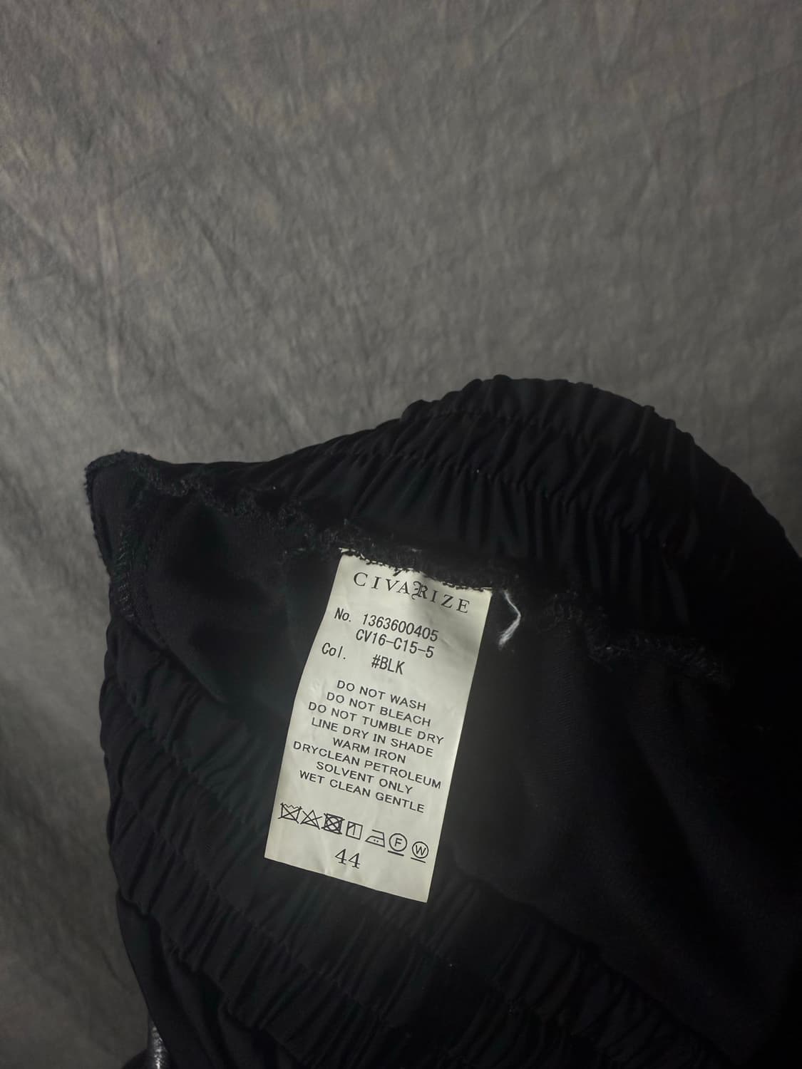 CIVARIZE Draped Button Detail Pants  상품이미지6