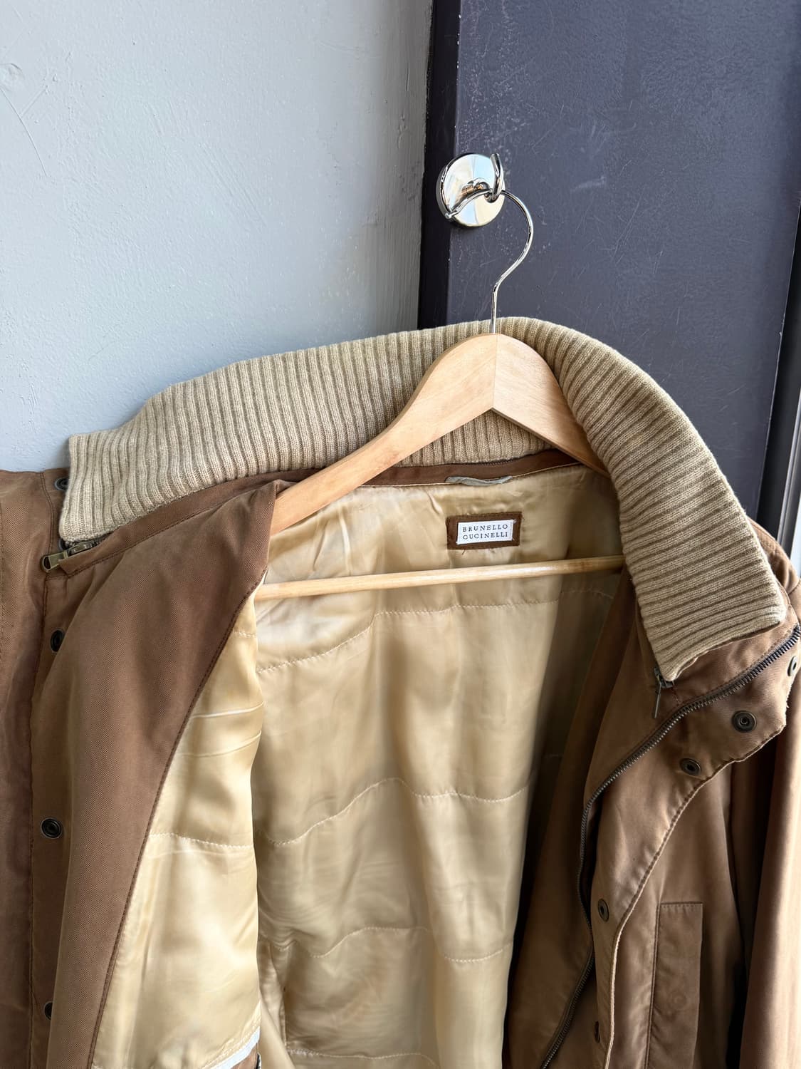 50/ 브루넬로쿠치넬리 캐시미어 블랜딩 패디드 코트 상품이미지5