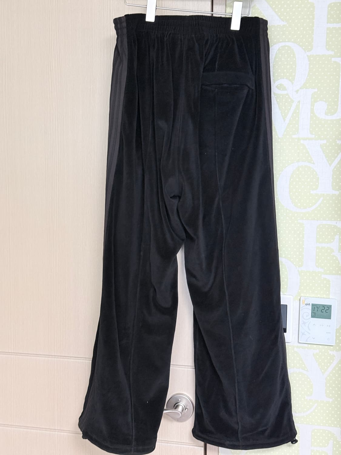 폴리테루 벨루어 트랙 4라인 블랙/브라운 2사이즈 상품이미지2