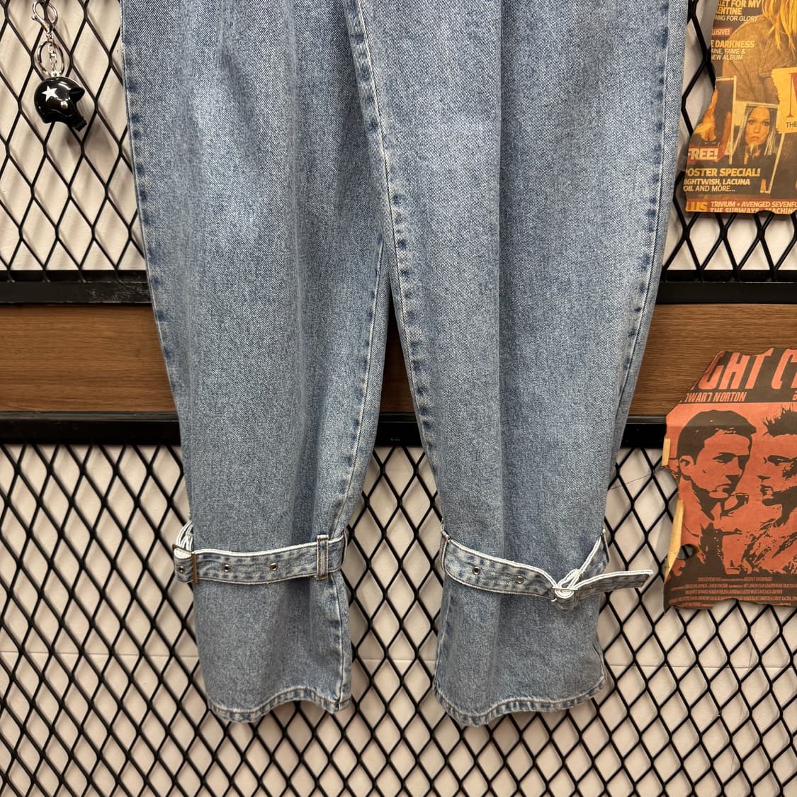 김해김 데님 팬츠 멀티 버튼 디테일 연청 상품이미지4