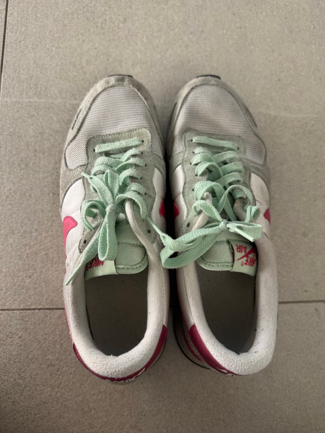 나이키 에어 페가수스 us9  크게나옷듯 신발종류 많아요!!!  상품이미지1