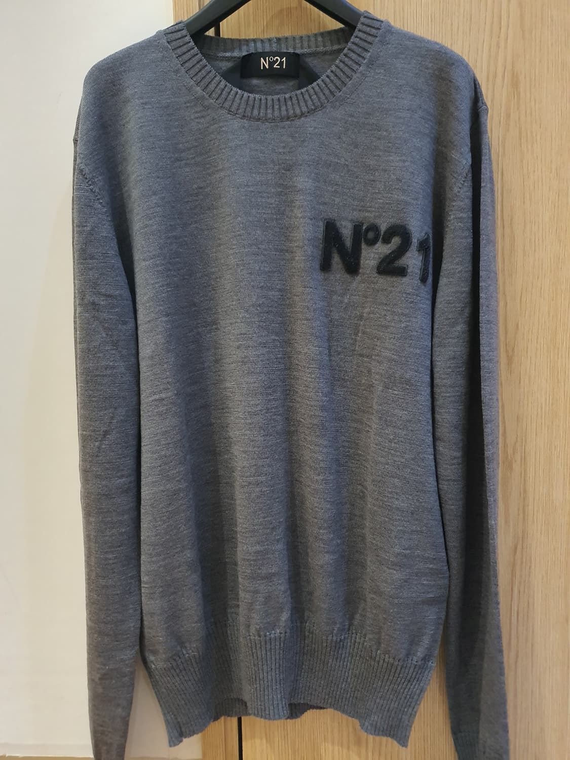 N21 남자 울 니트 새상품급 판매합니다! 상품이미지1