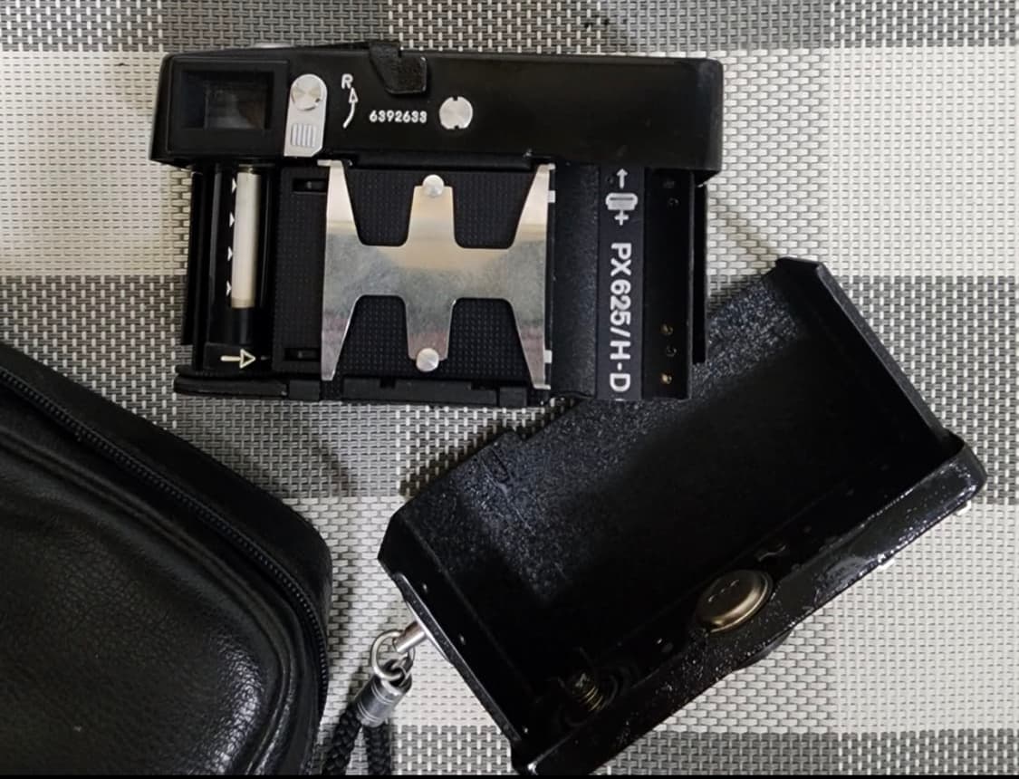롤라이 35 T 필름카메라 블랙바디 파우치포함 상품이미지5