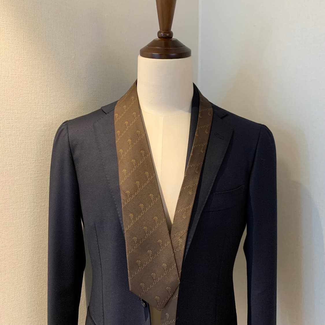 에르메스(HERMES) 기하학적패턴 명품 프랑스100실크 정장넥타이 A+ 상품이미지1