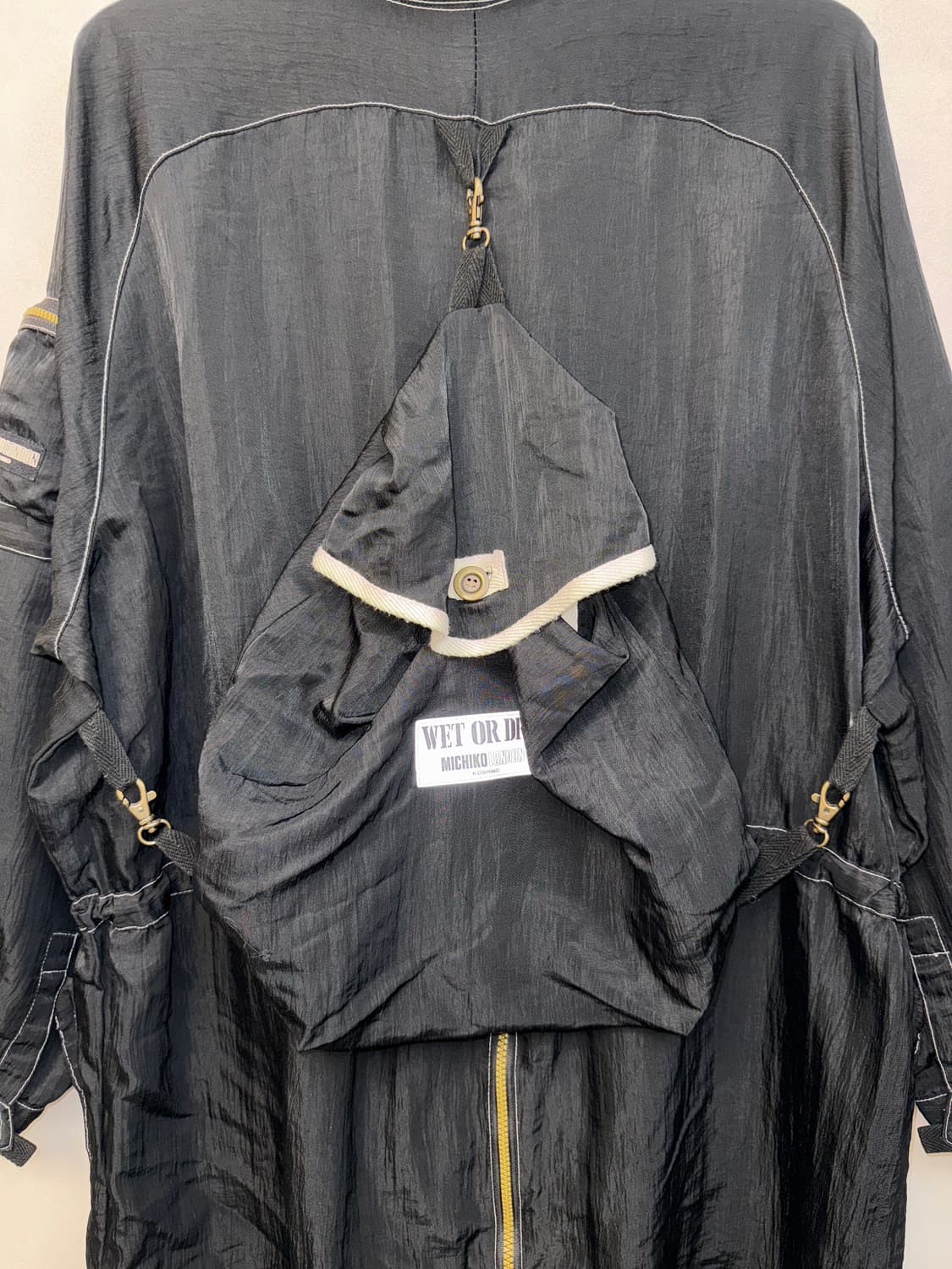 MICHIKO KOSHINO london black rain coat  상품이미지2