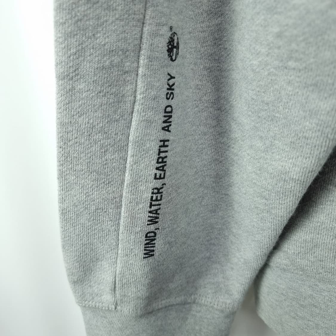 [팀버랜드 X 몽키타임] 빅로고 프린팅 오버핏 맨투맨 그레이 M19637 상품이미지5