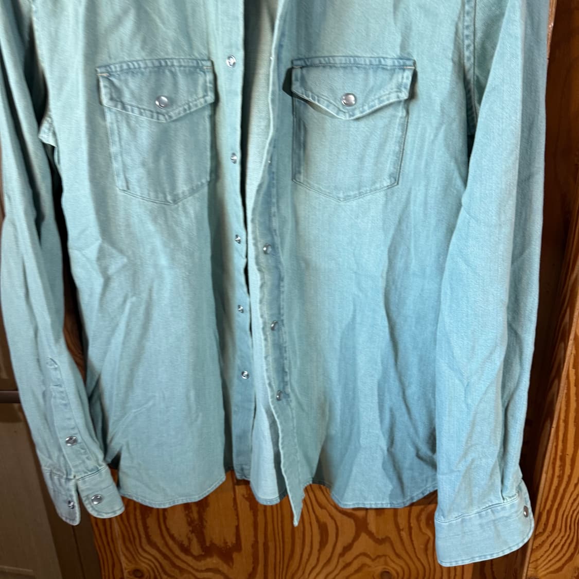 톰포드 데님 셔츠 새상품 판매 합니다. 상품이미지7