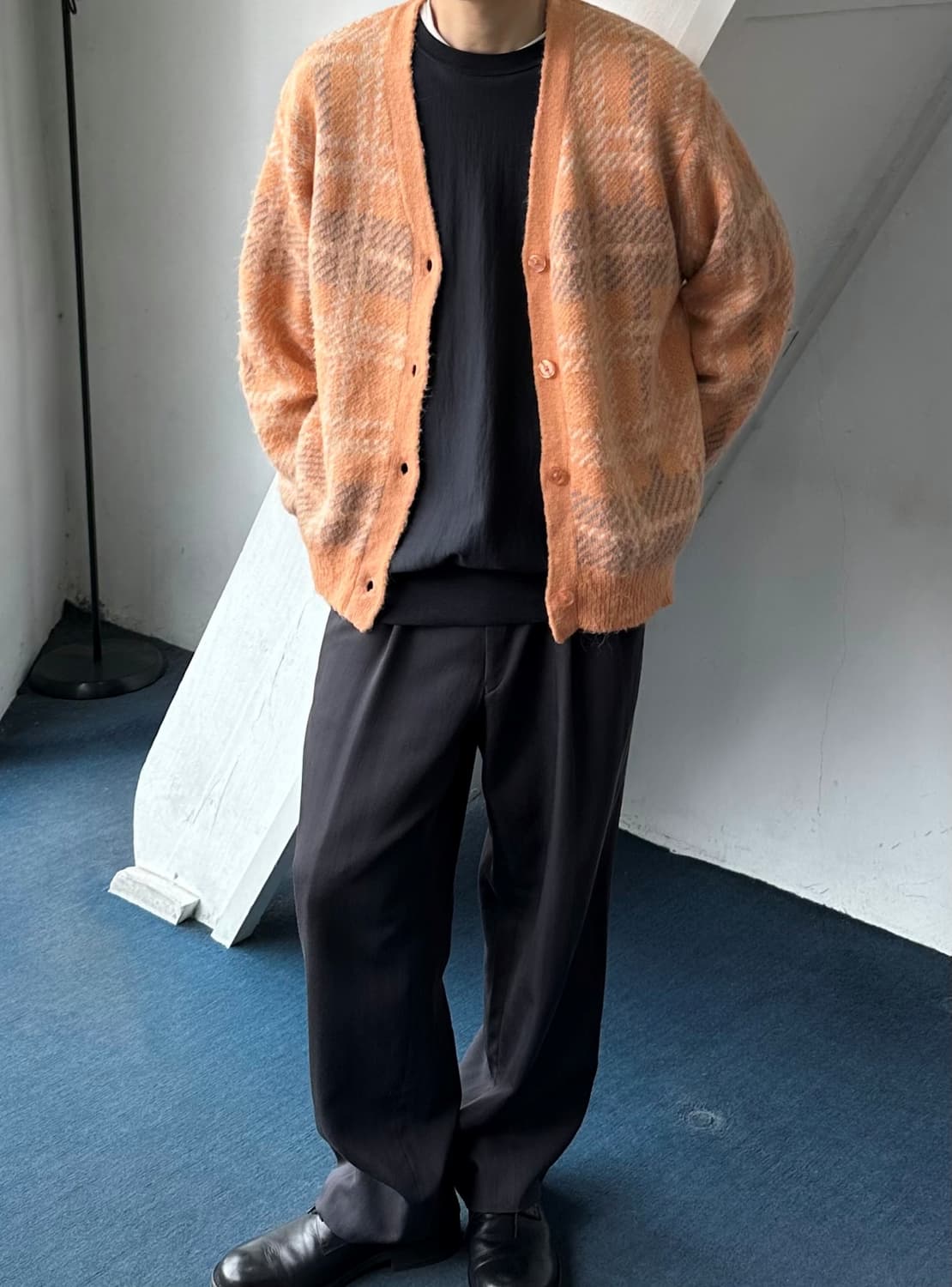 Middle gauge pattern over knit cardigan 상품이미지7