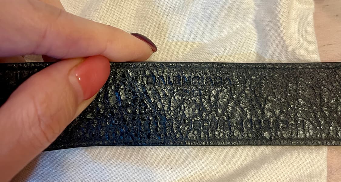 발렌시아가 Balenciaga 로고 커프 레더 팔찌 블랙 M 상품이미지3