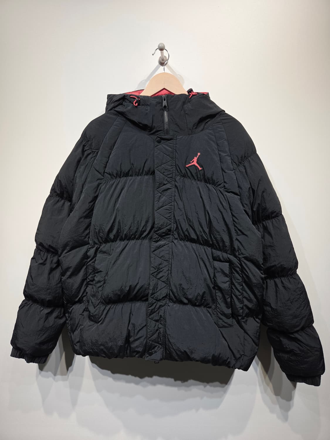 조던 에센셜 퍼퍼 블랙레드 패딩_XXL 상품이미지2