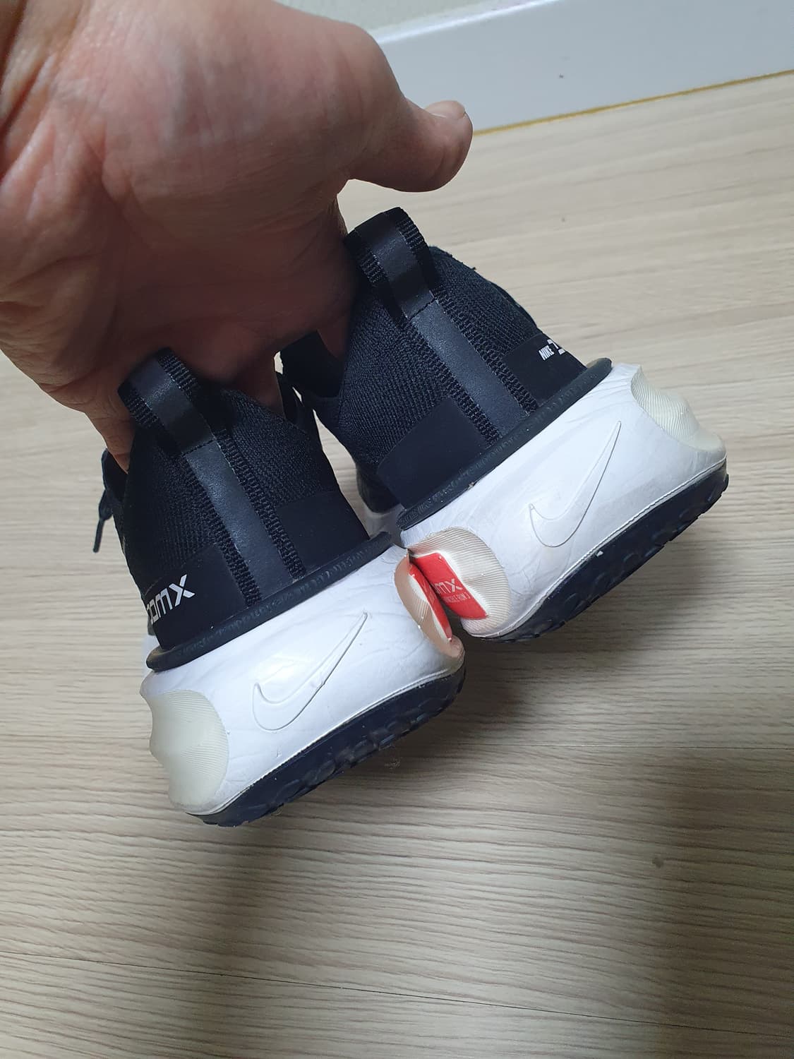 나이키 줌 인빈서블 러닝화 240 상품이미지6