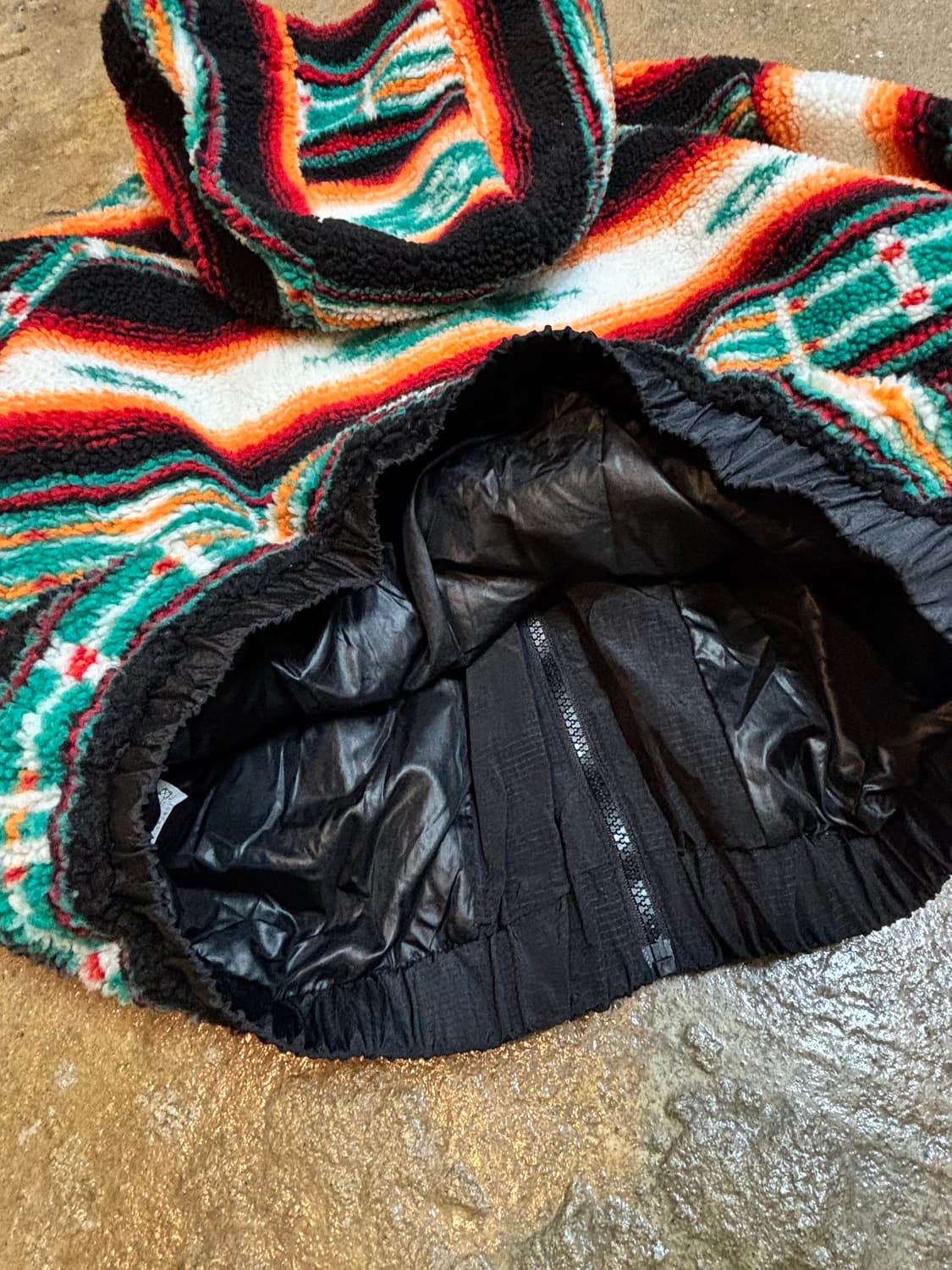 쥬시쥬디X 홀라인 나바호 문양 플리스 자켓   상품이미지9