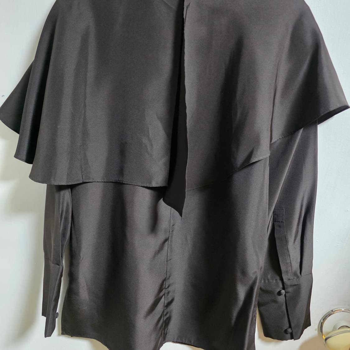 새상품) cos 실크 케이프 블라우스 브라운 32사이즈 상품이미지7