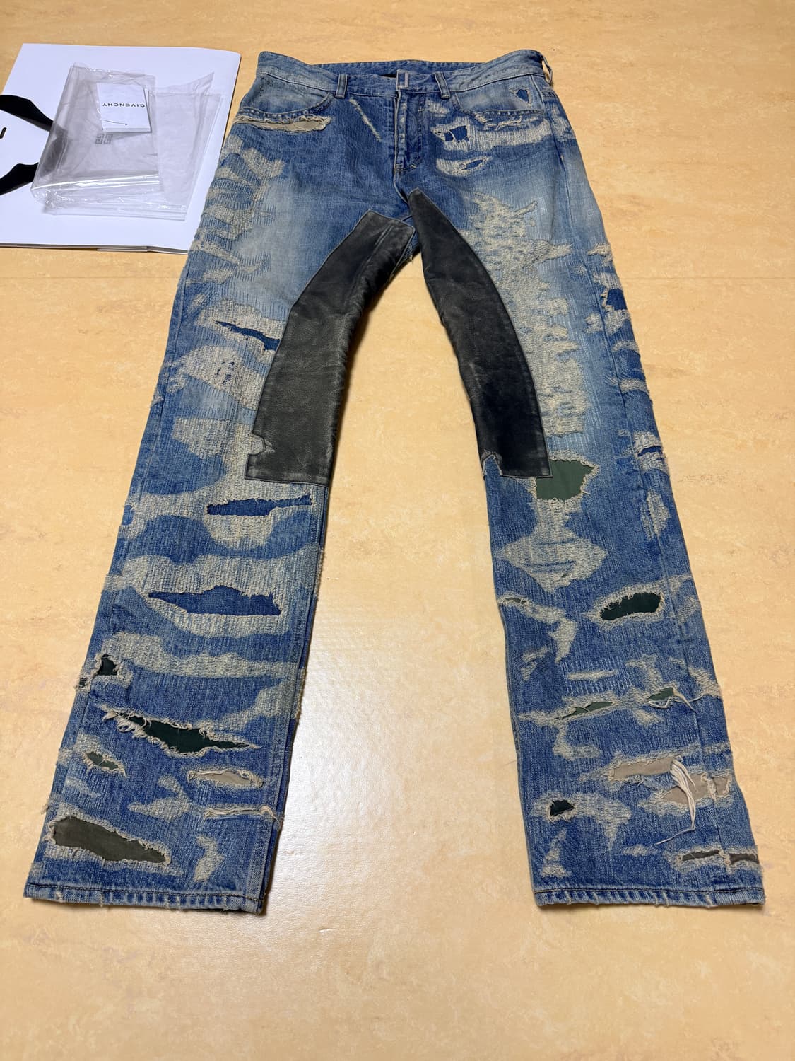 지방시 몰스킨 상품이미지2