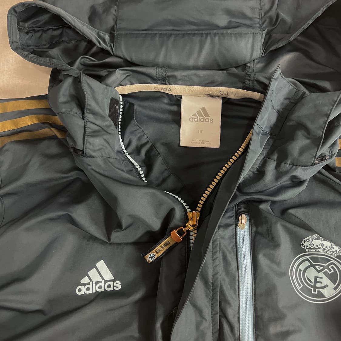 레알마드리드 아디다스 바람막이 자켓 110 상품이미지4