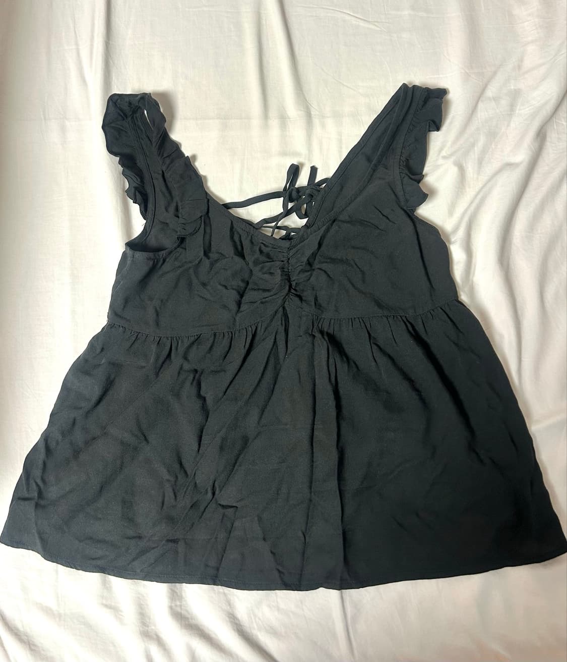 Brandy Melville Ruffle Top 상품이미지3