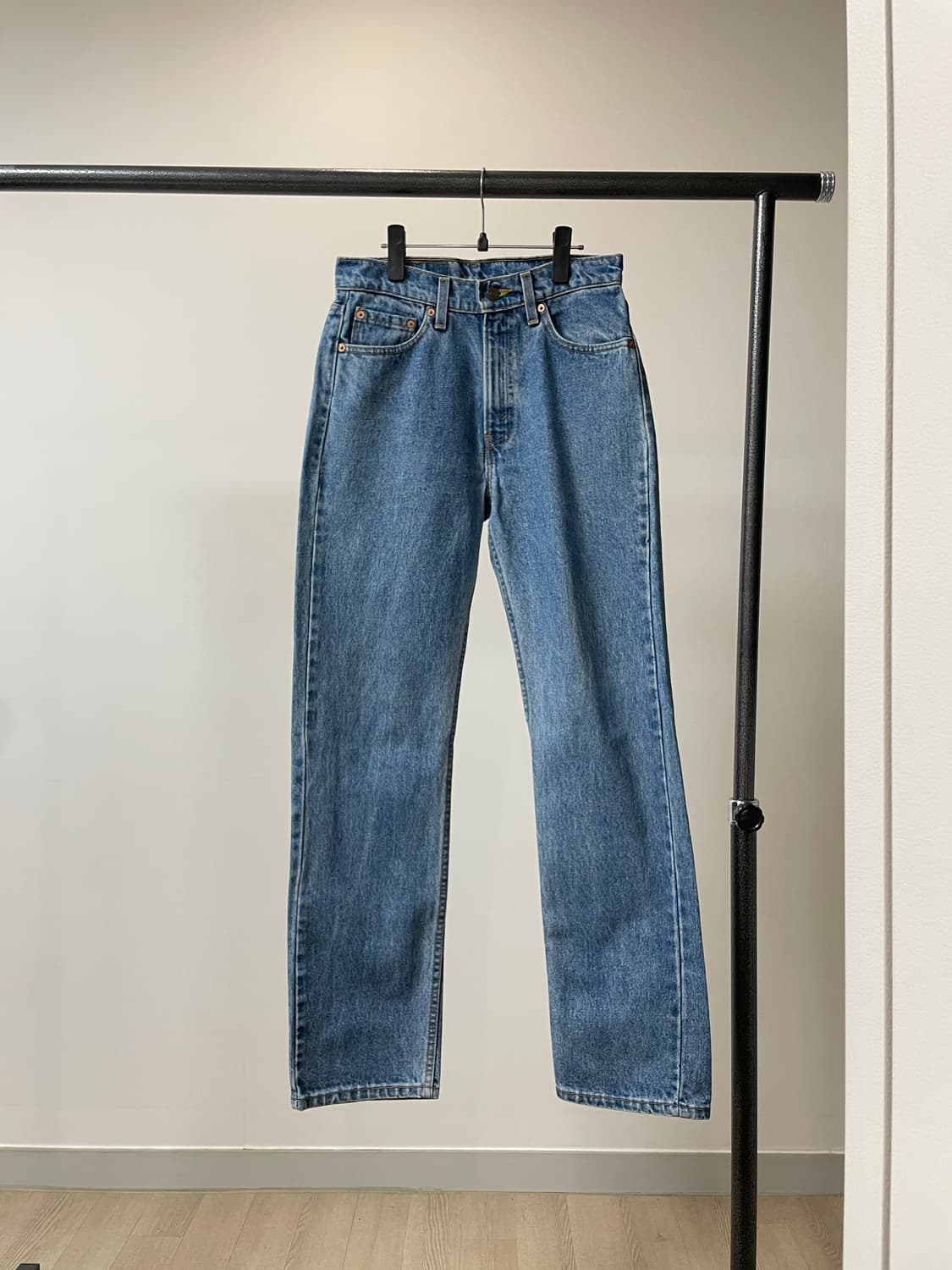 (29) 90s usa 리바이스505 레귤러핏 여성 중청 데님 팬츠 상품이미지2