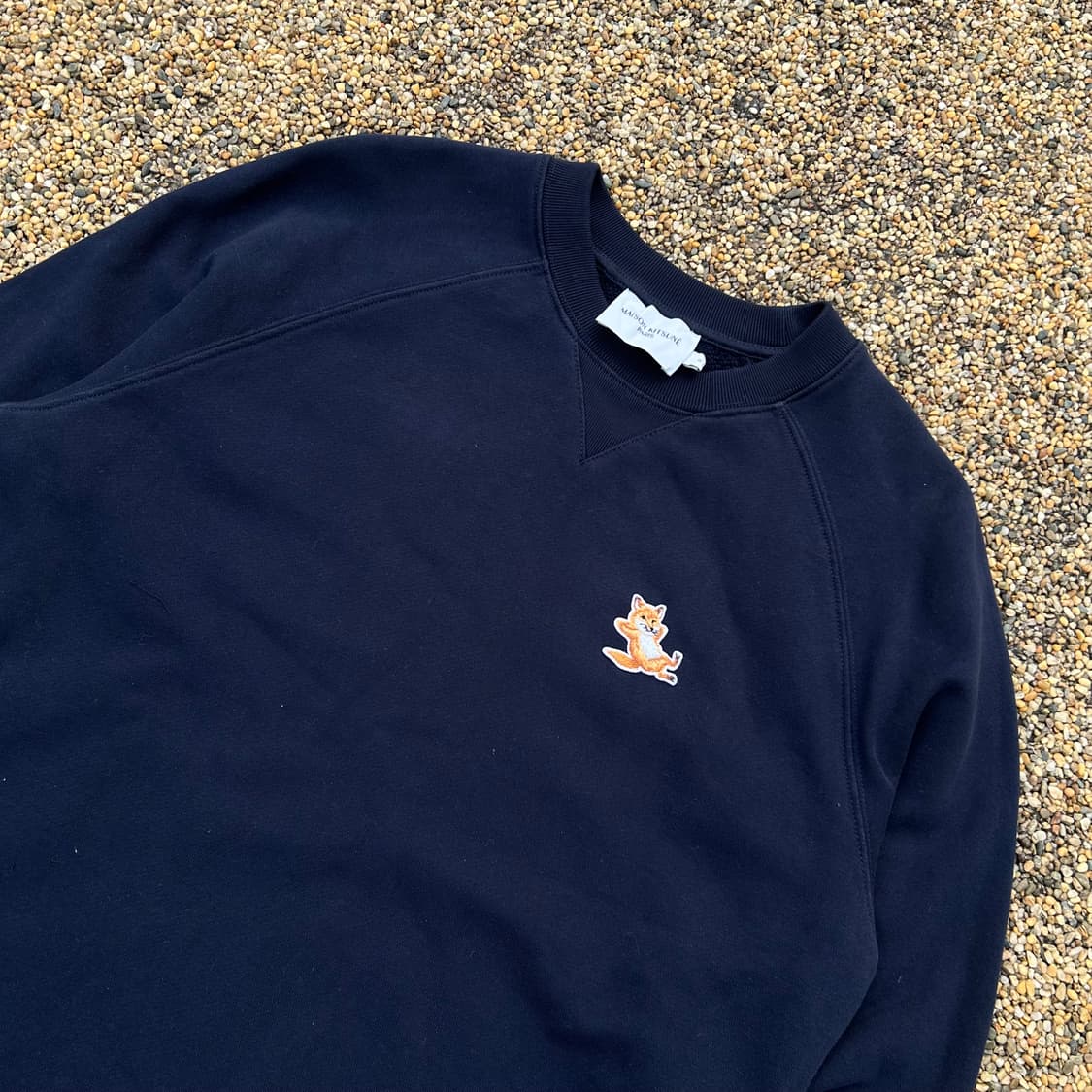 메종 키츠네(Maison Kitsune)칠랙스 폭스 패치 맨투맨 상품이미지2