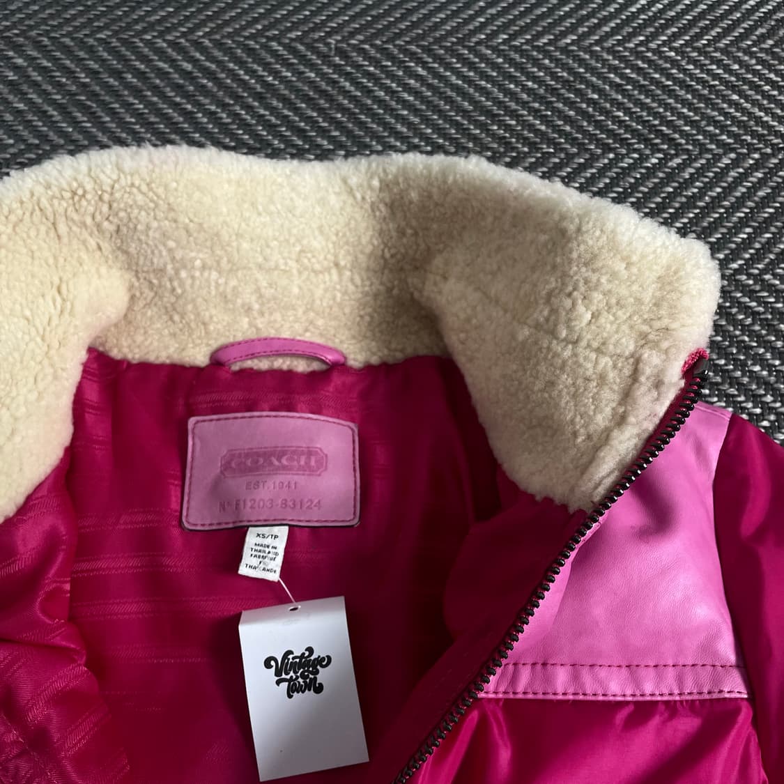 코치 우먼스 다운 푸퍼 크롭 패딩 핑크o 3612 상품이미지6