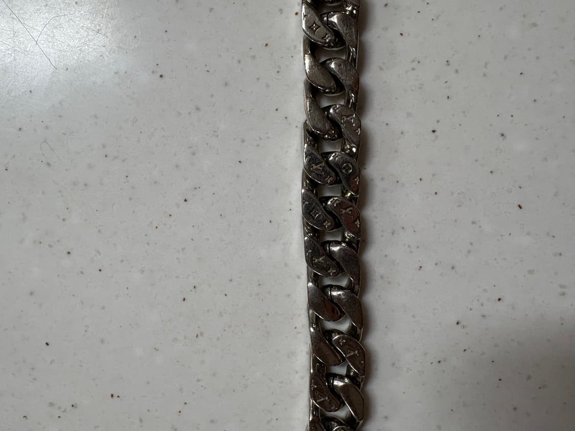 Louis vuitton 실버 팔찌 L 상품이미지2