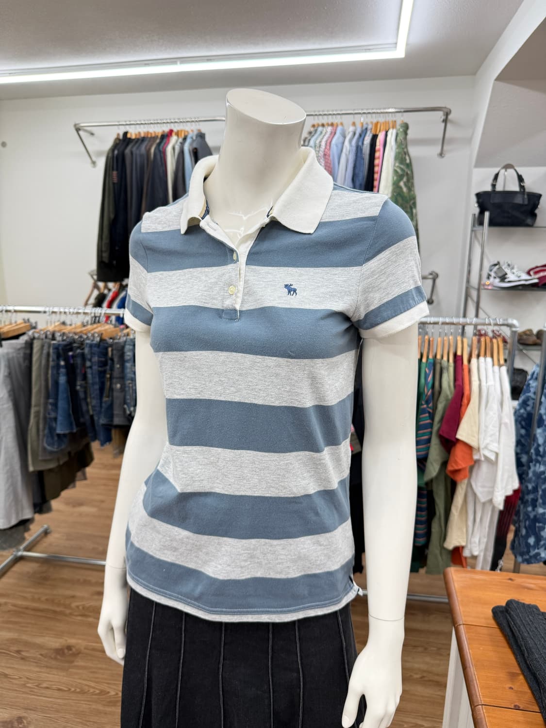 빈티지 아베크롬비 네이비 보더 카라티 상품이미지1