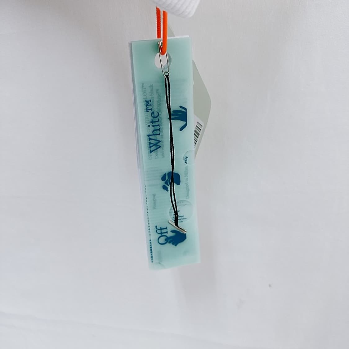 (새상품) 오프화이트 공용 맨투맨 상품이미지4