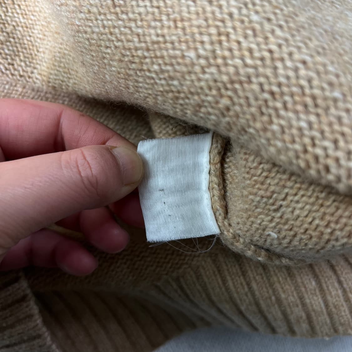 100 버버리 노바체크 울 반집업 니트 상품이미지3