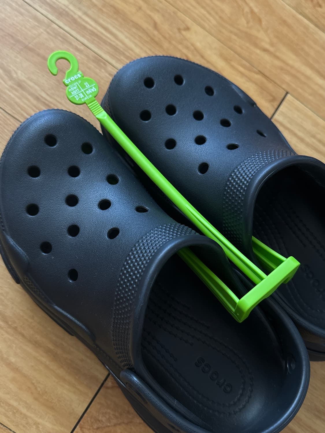 크록스 버블 크러쉬 클로그 bubble crush clog black 상품이미지3