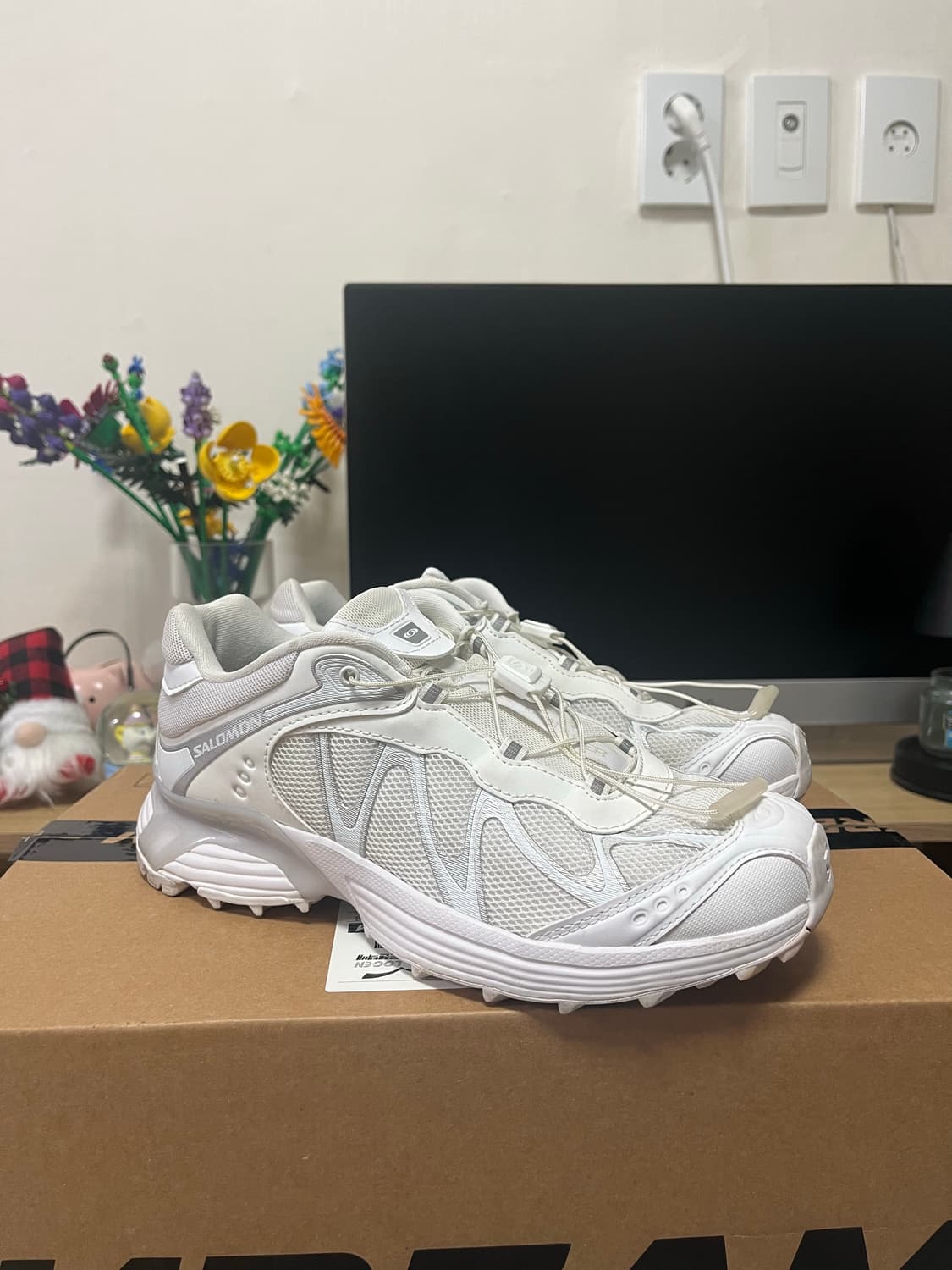 살로몬 위스퍼 화이트 루나 락 상품이미지3