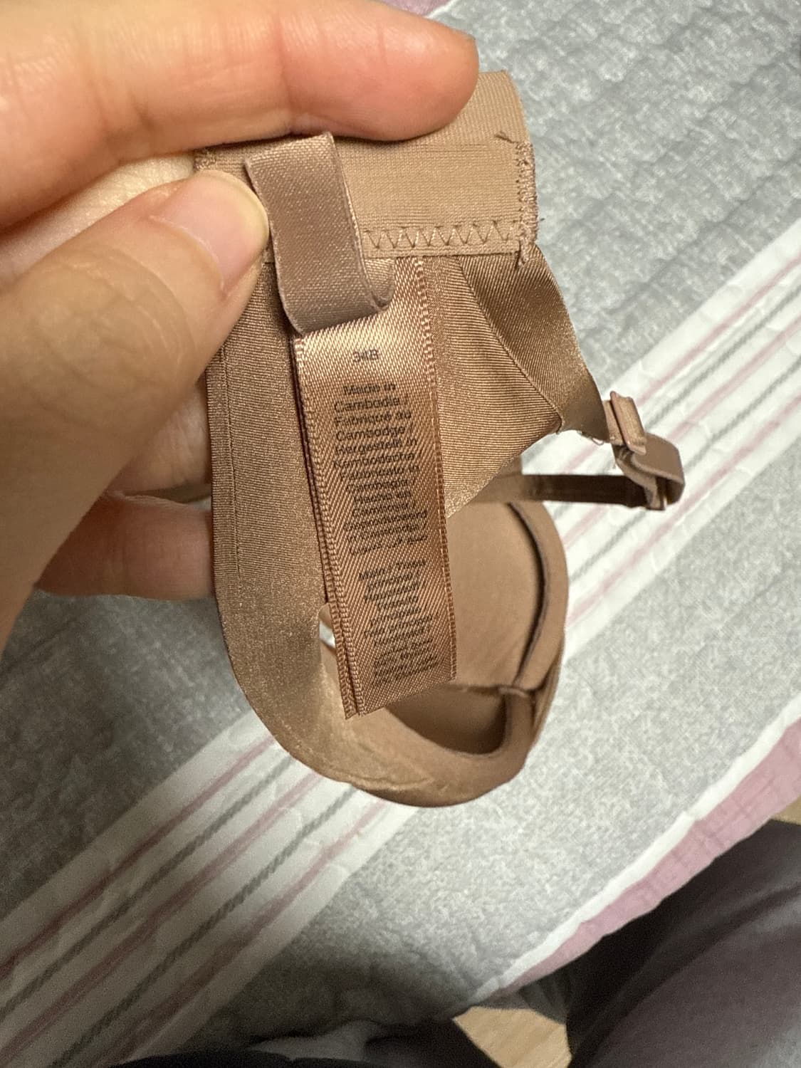 SKIMS 스킴스 티어드롭 푸쉬업 브라 34B 상품이미지4