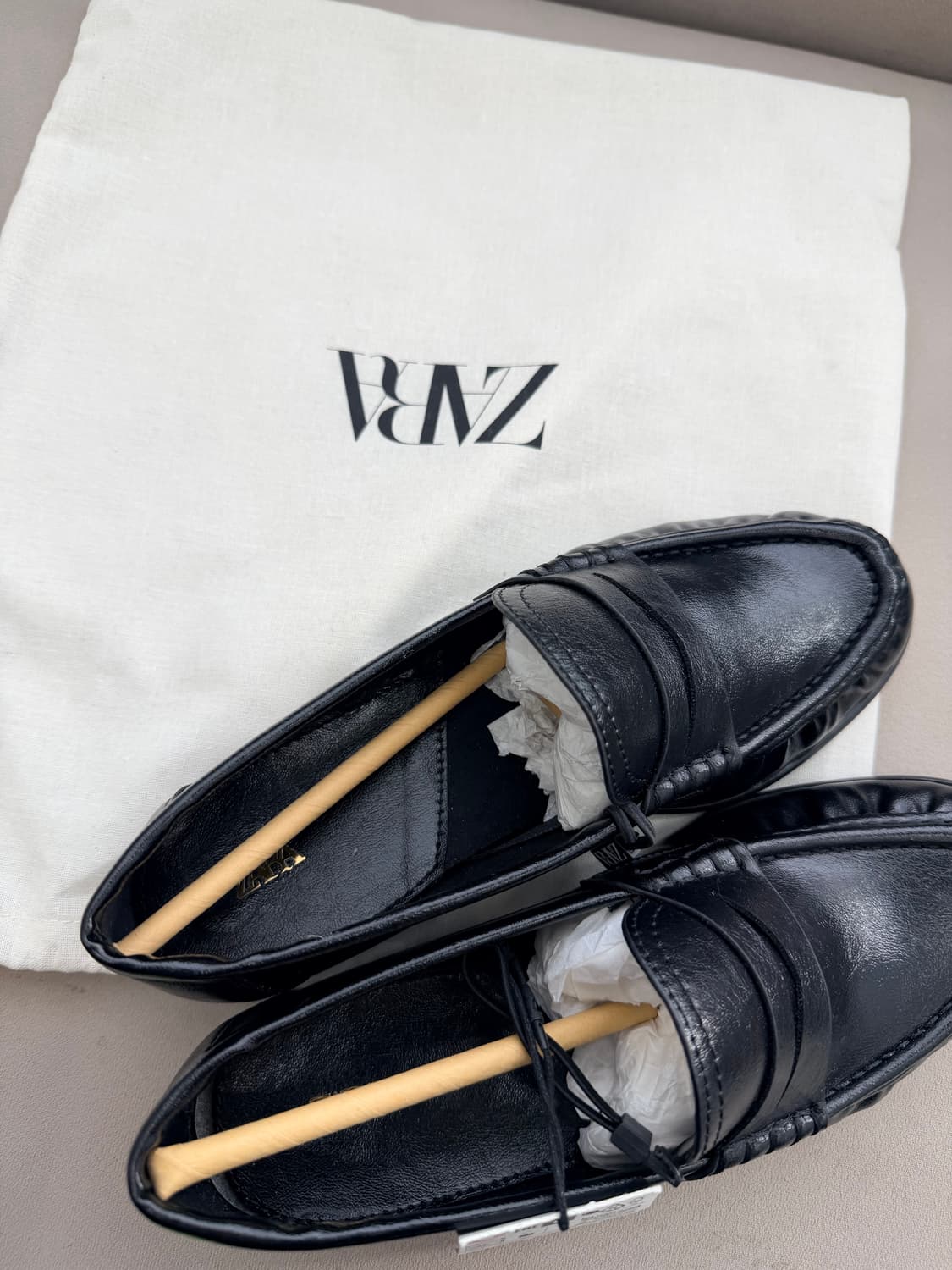 자라 셔링 로퍼 상품이미지1