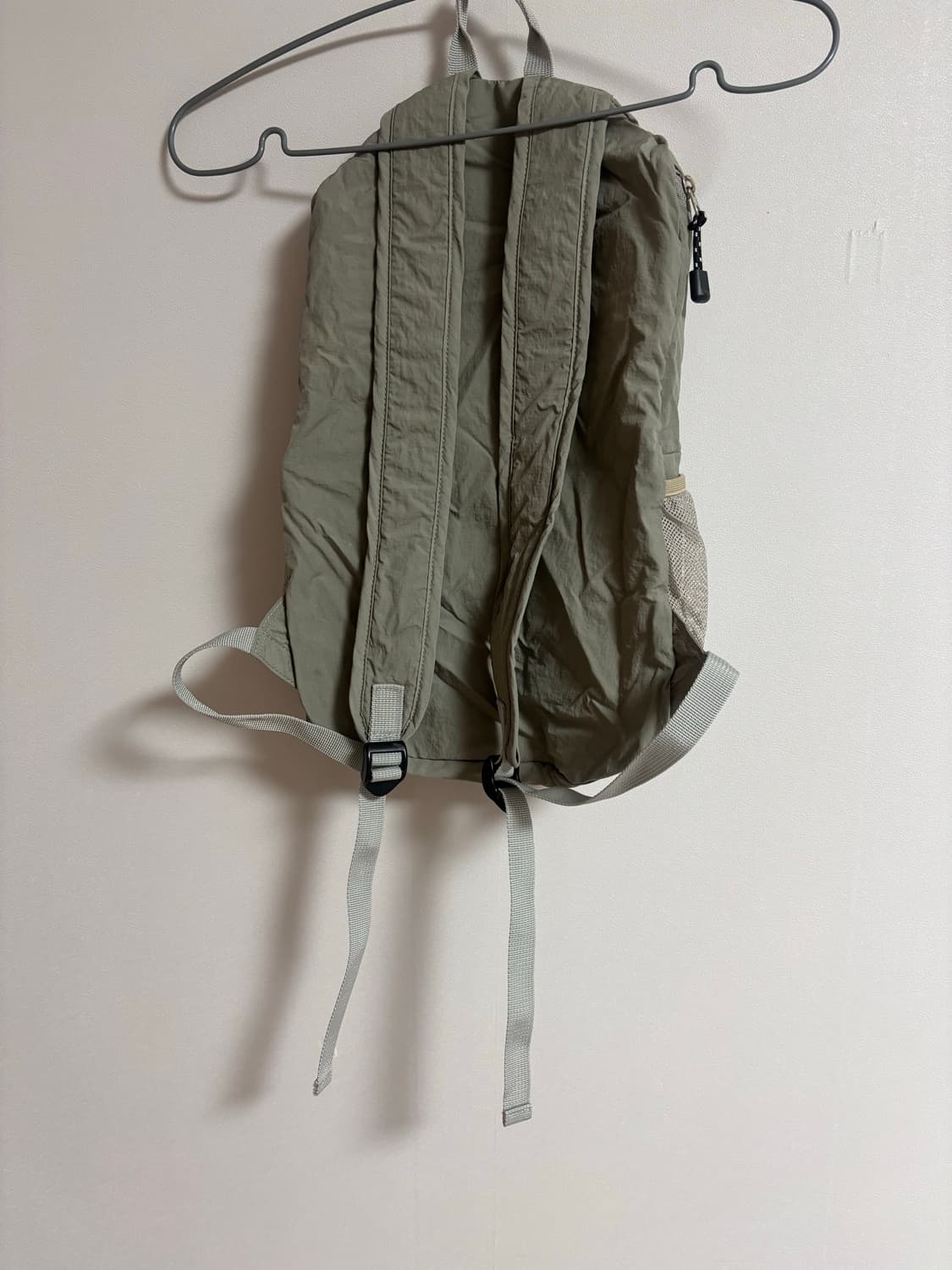 유일매물) 어스지구 백팩 그레이 상품이미지2