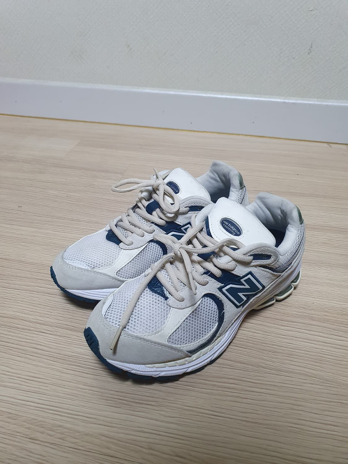 뉴발란스 2002R 운동화 230 상품이미지4