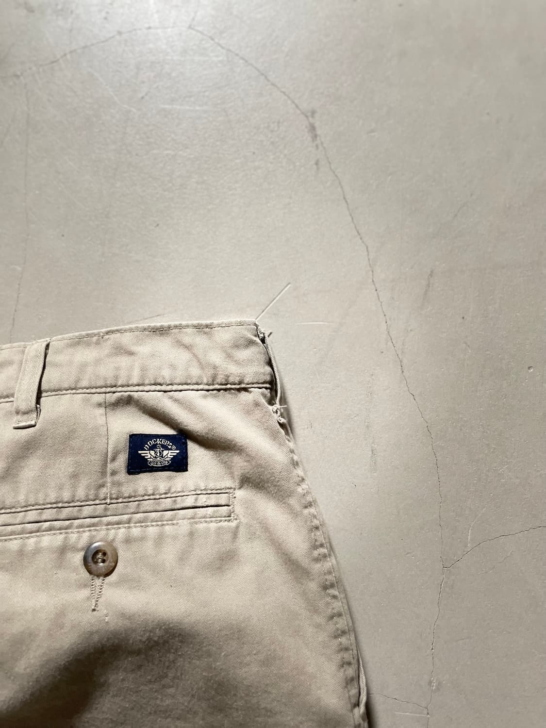 Discovered Custom Cut-Off Chino Shorts 상품이미지4