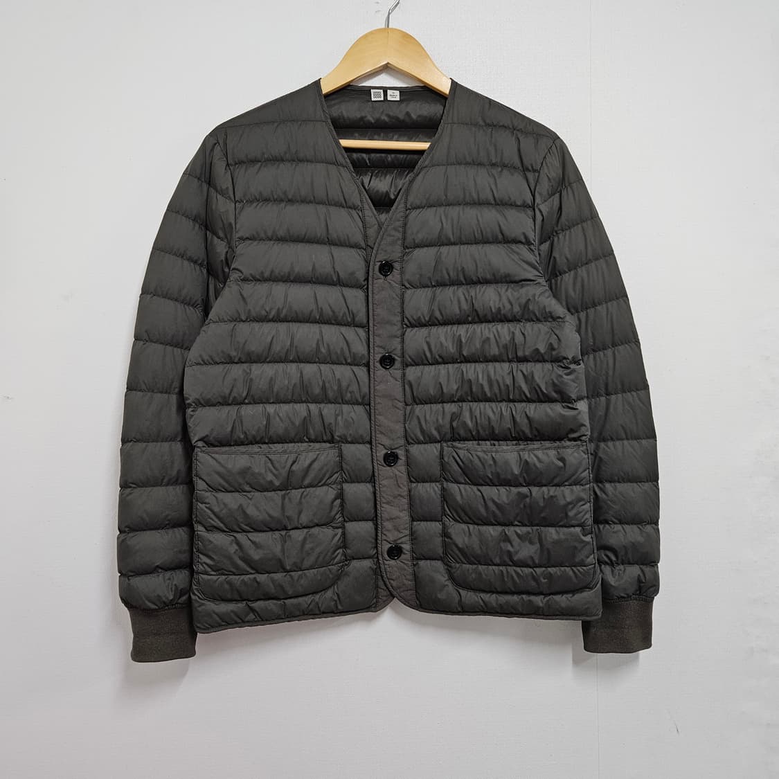 유니클로 U 경량패딩 올리브 M 상품이미지1