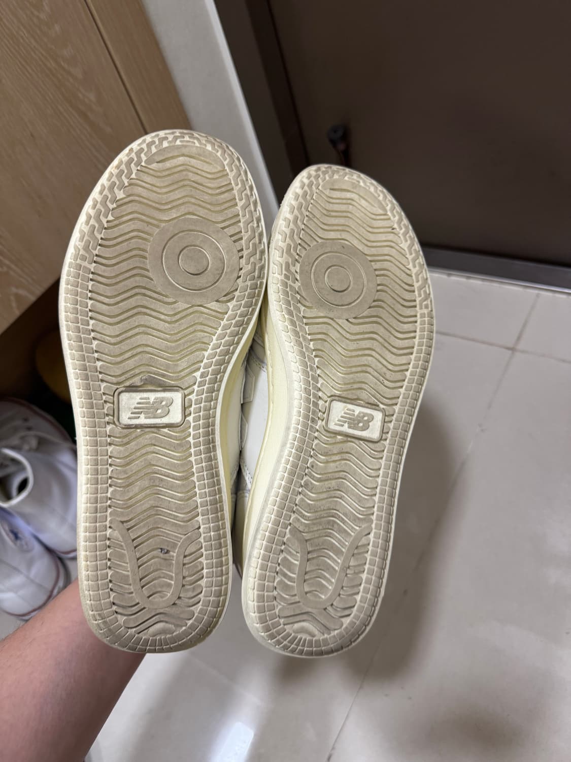 뉴발란스 T500 씨 쏠트 화이트 상품이미지3