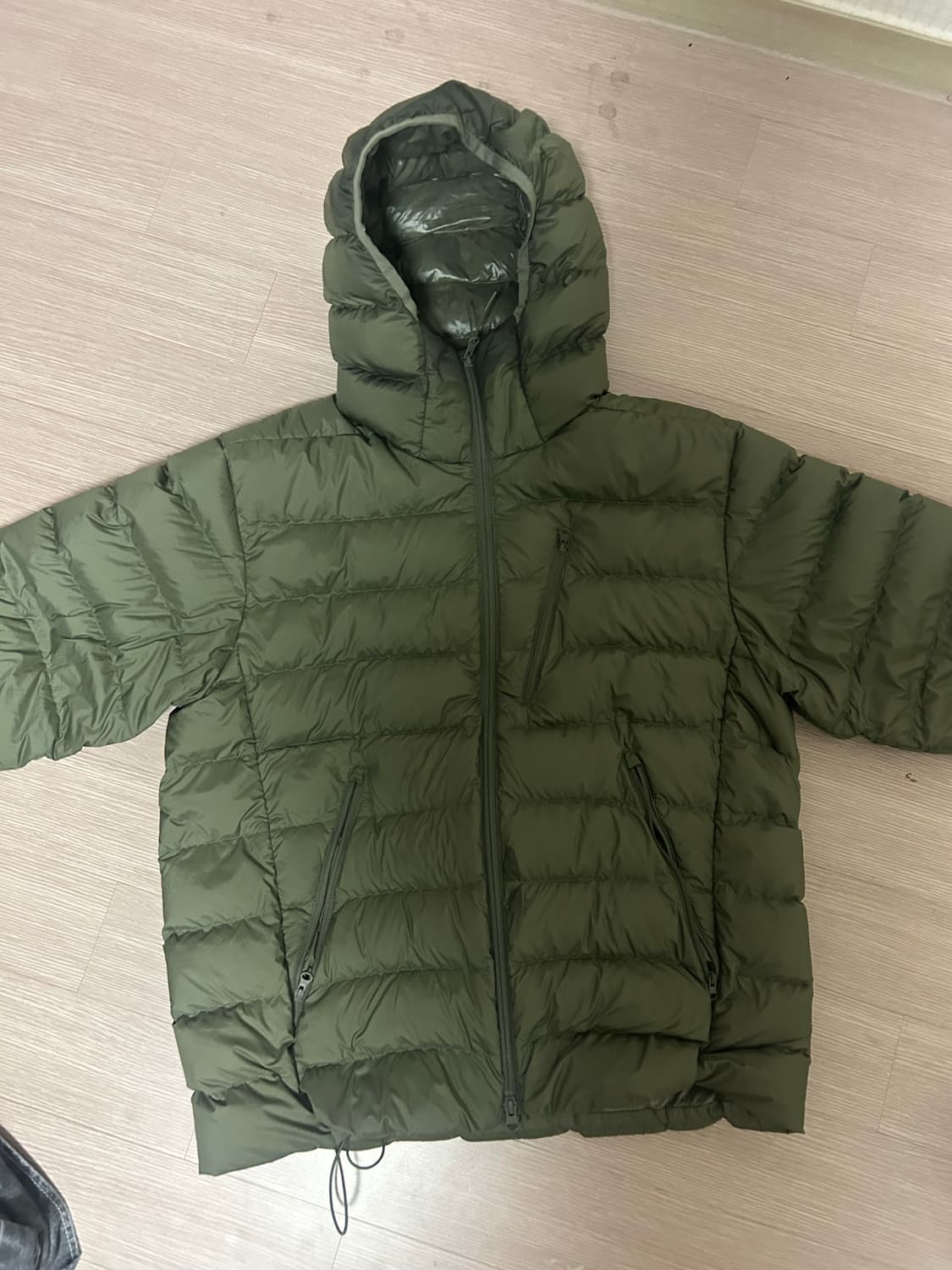 무신사 스탠다드 경량패딩 L 상태S급 상품이미지1