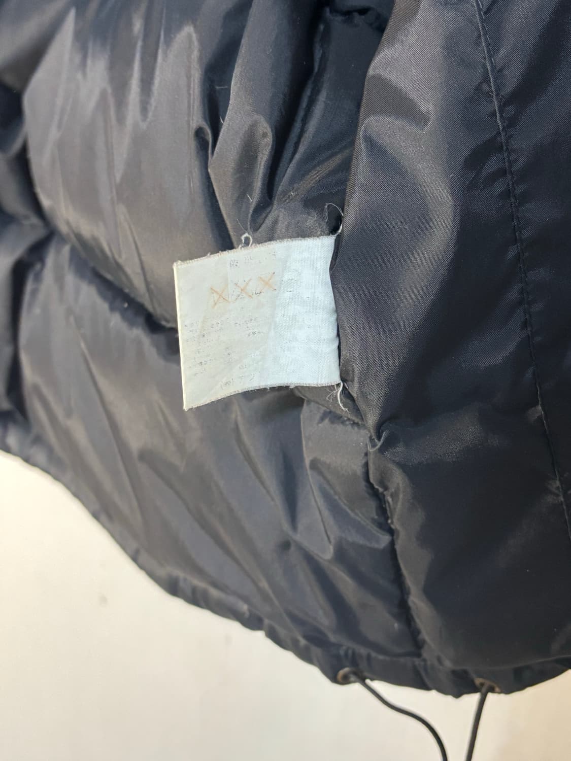 bitch skateboards 90s 비치 스케이트보드 로고 패딩  상품이미지6