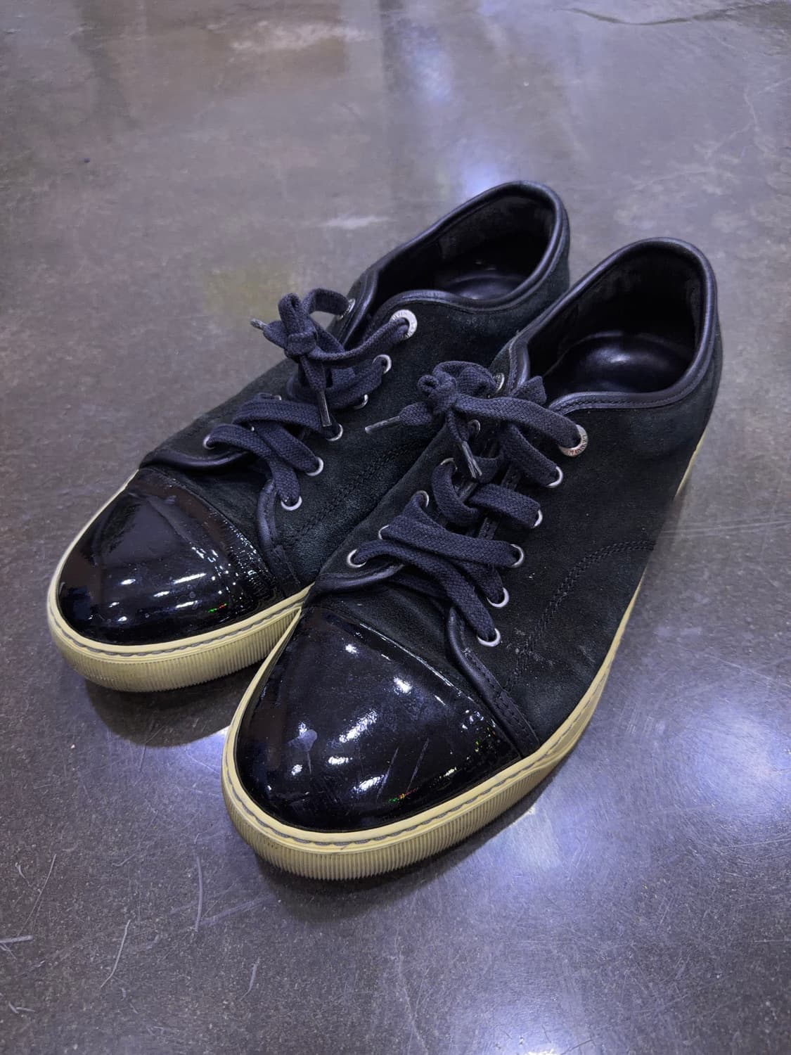 랑방 벨루어 스웨이드 레더 블랙 스니커즈 8 (270) 상품이미지1