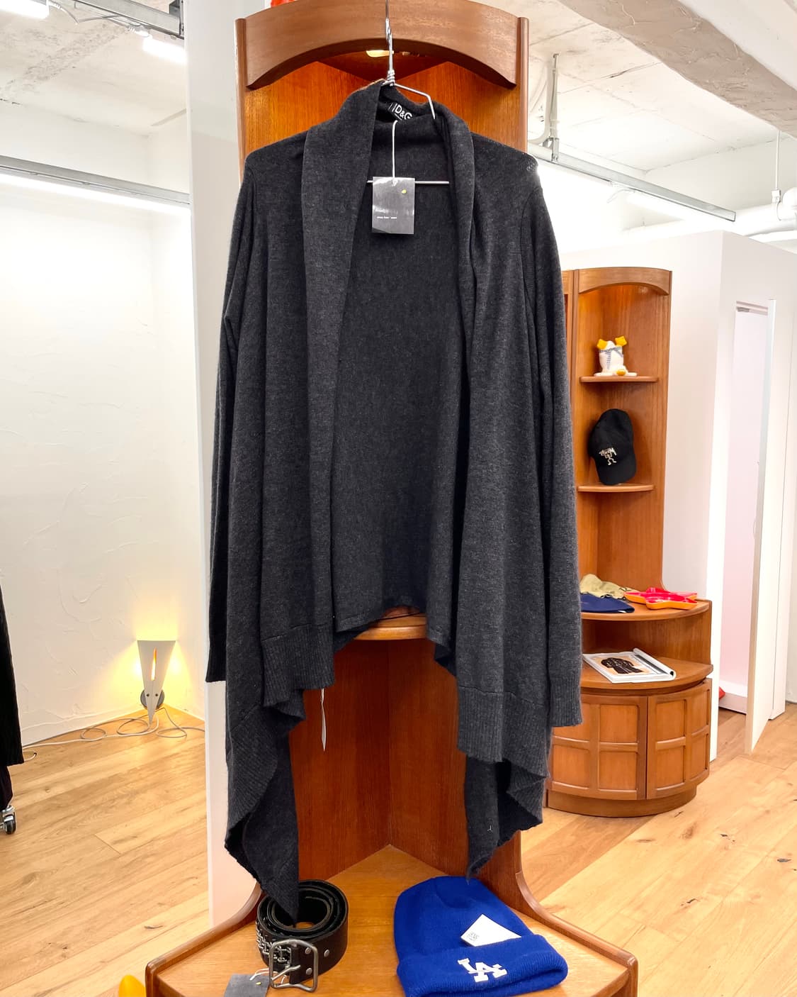 돌체앤가바나 울 가디건 상품이미지1