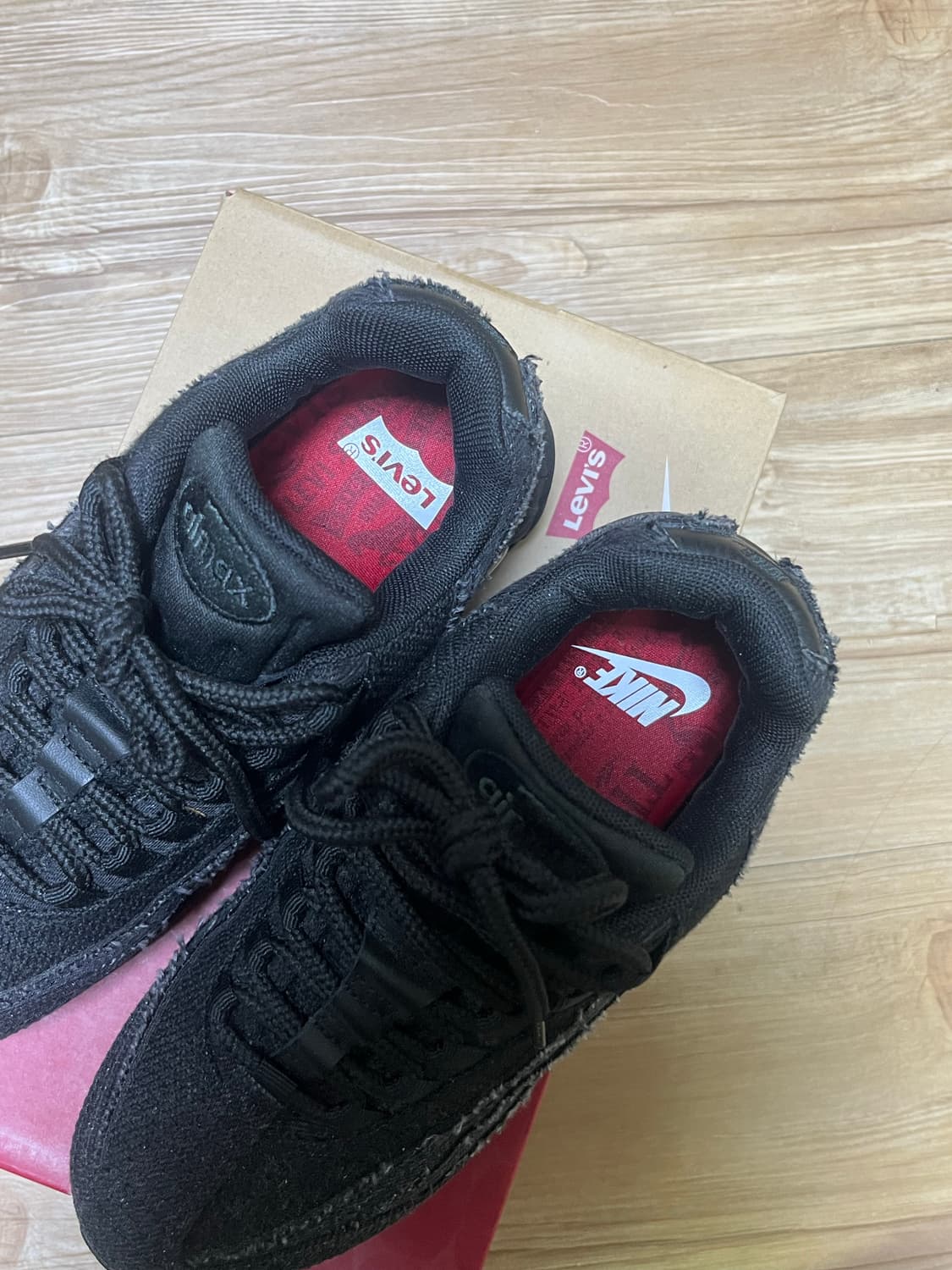 리바이스 x 나이키 에어맥스 95 230 상품이미지2