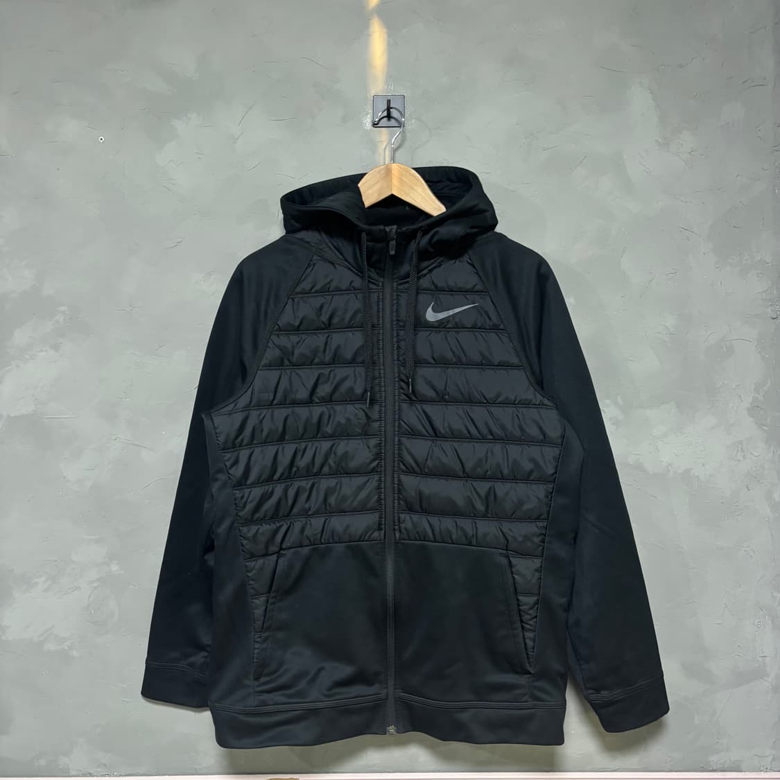 나이키 써마 윈터라이즈 풀집 후디 경량 패딩 상품이미지1