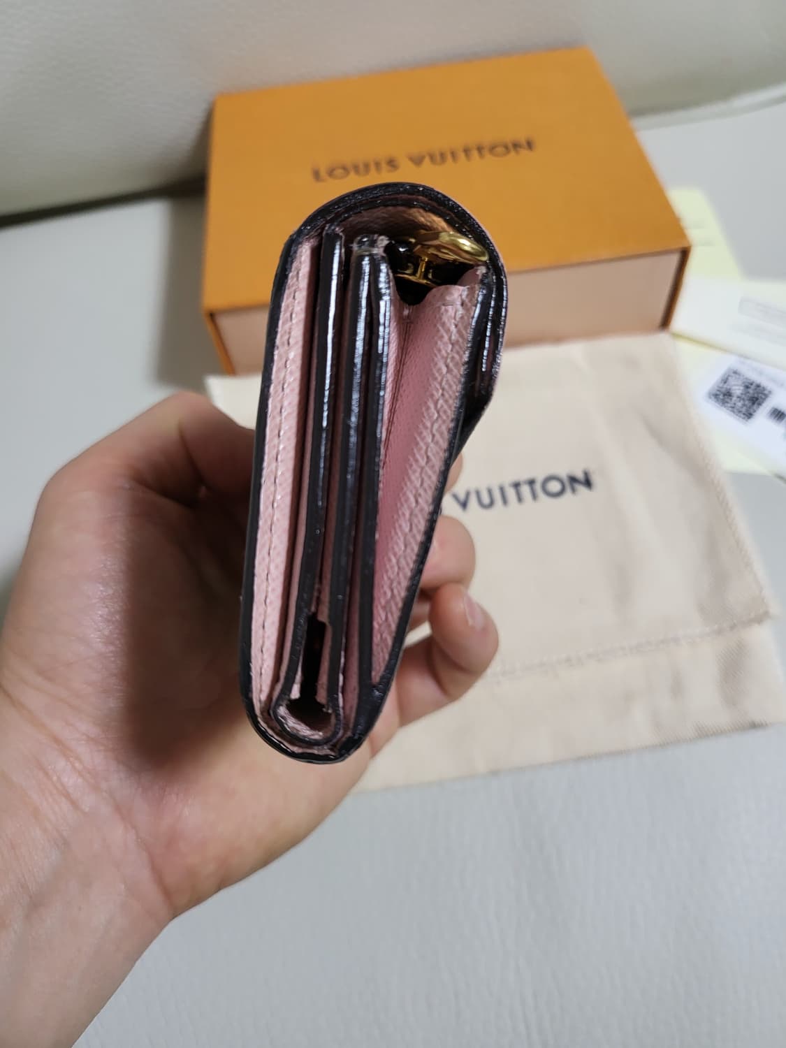 루이비통 반지갑  상품이미지4