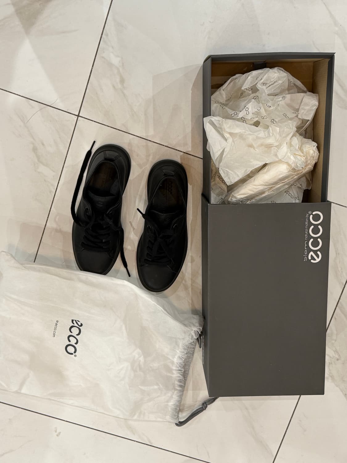 여성 에코 블랙스니커즈  상품이미지1