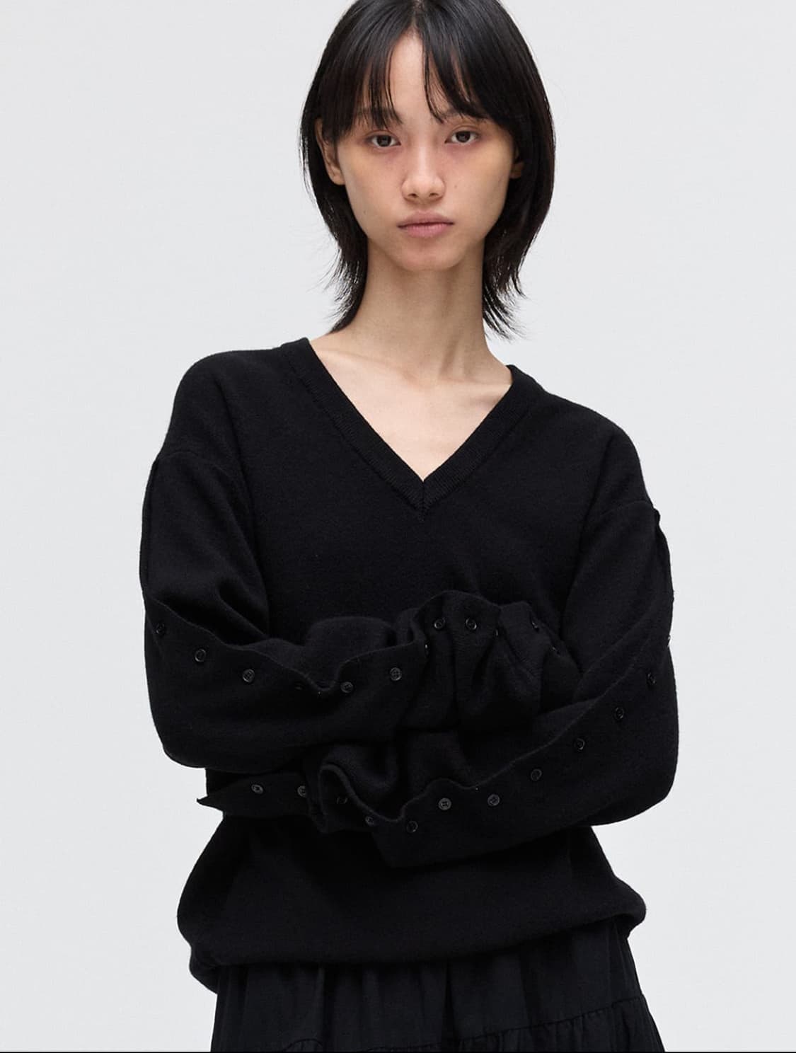 Button Sleeve V neck Knit, BLACK 상품이미지1